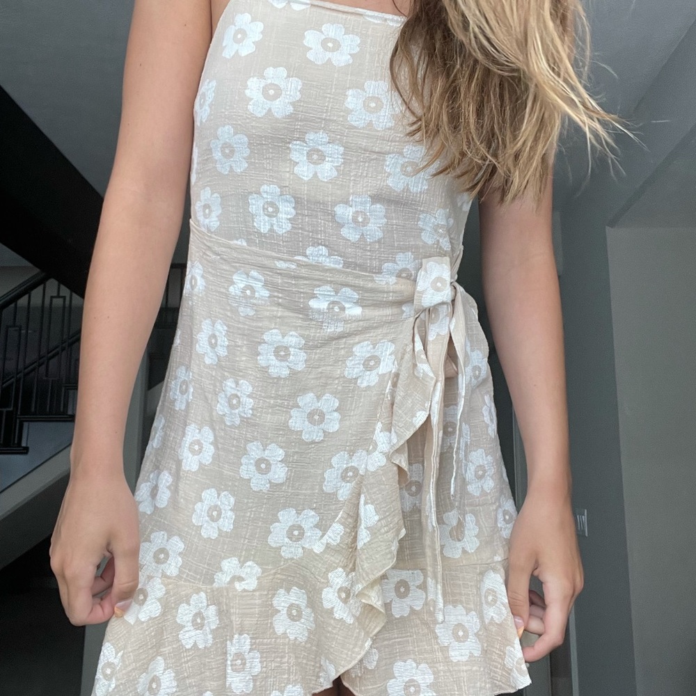 Princess polly dress!